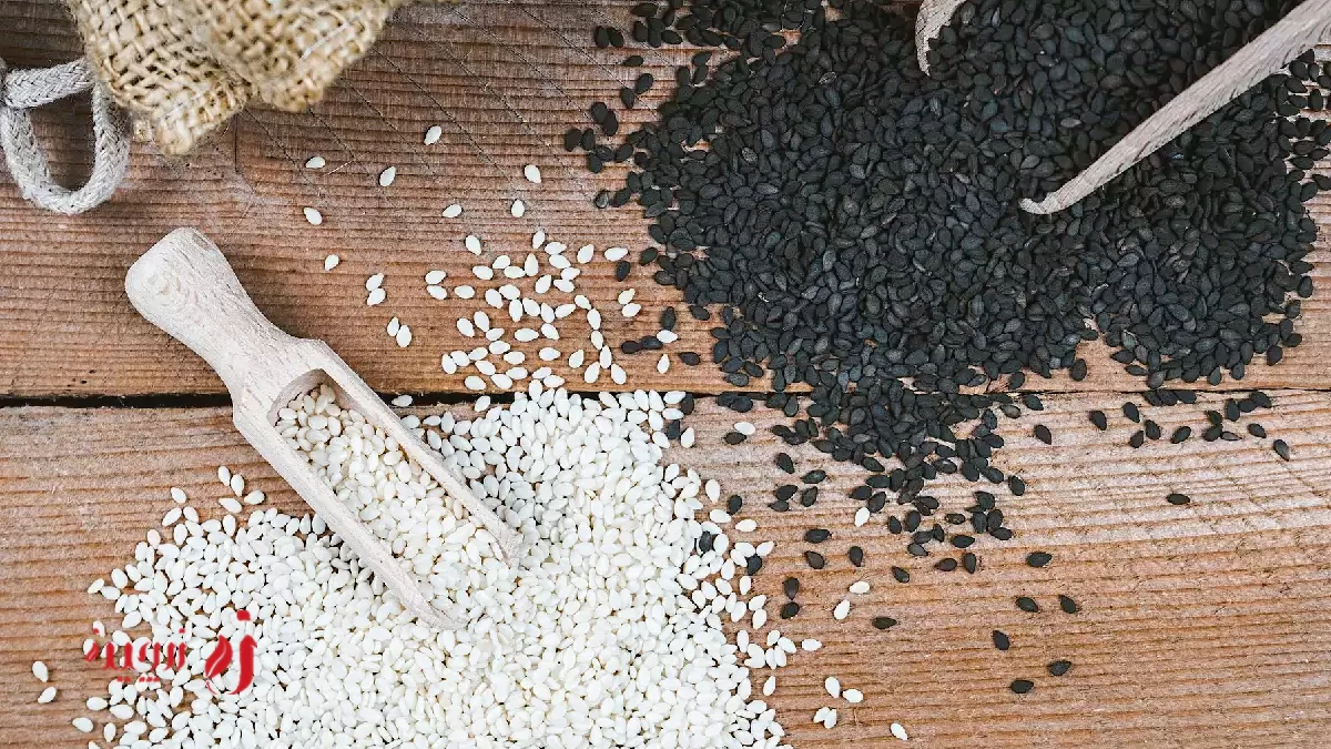 کنجد سفید یا سیاه؛ کدام انتخاب بهتری است؟